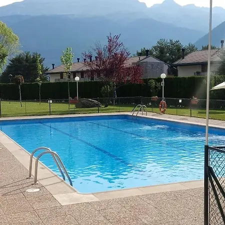 Acogedor Piso Con Garaje, Padel Y Piscina