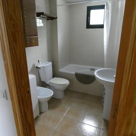 Acogedor Piso Con Garaje, Padel Y Piscina