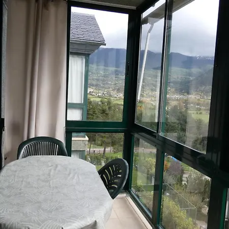 Appartamento Acogedor Piso Con Garaje, Padel Y Piscina Villanúa